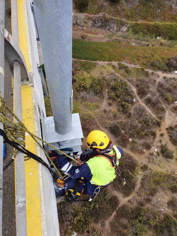 Instalación de estructuras metálicas